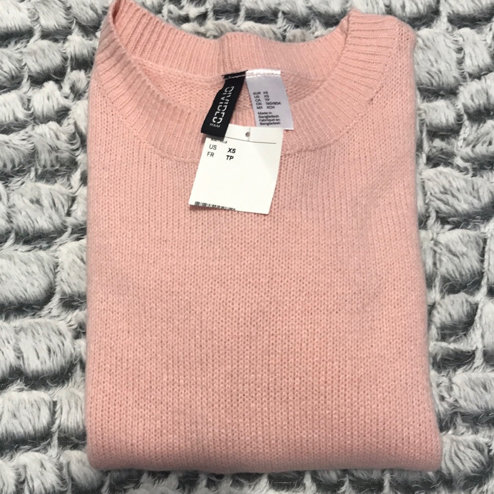 NWT H&M Divided Pink Sweater